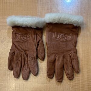 UGG Tan Leather Gloves with Cream Shearling